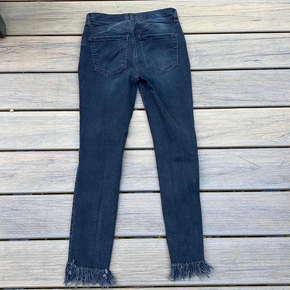 Free People Streetwear Fringe Frayed Raw Crop Hem Black Jeans Capsule Denim